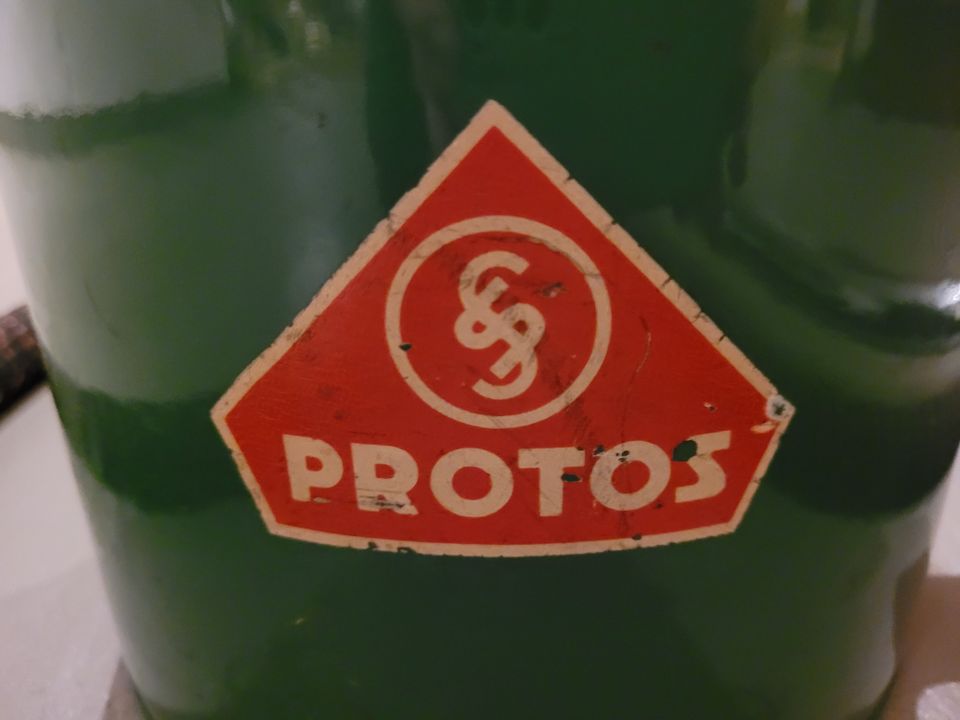 original alter Staubsauger PROTOS Metall grün 20er Jahre in Saarbrücken
