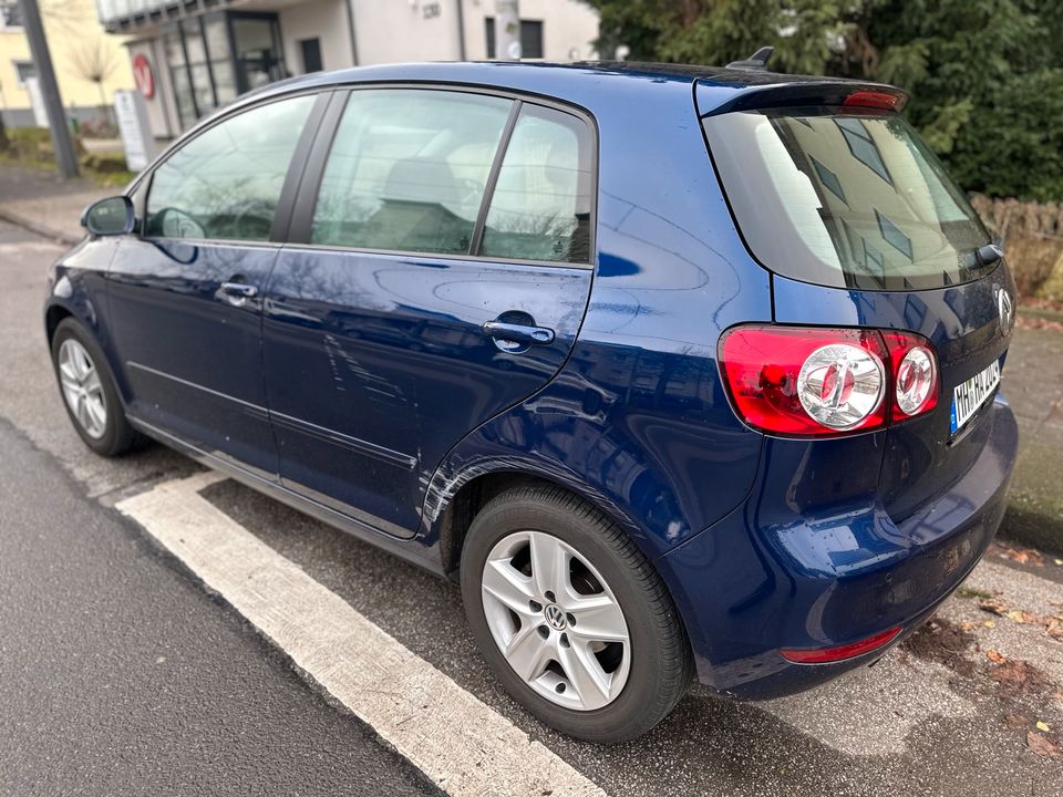 Golf 6 Plus 2010 in Mülheim (Ruhr)