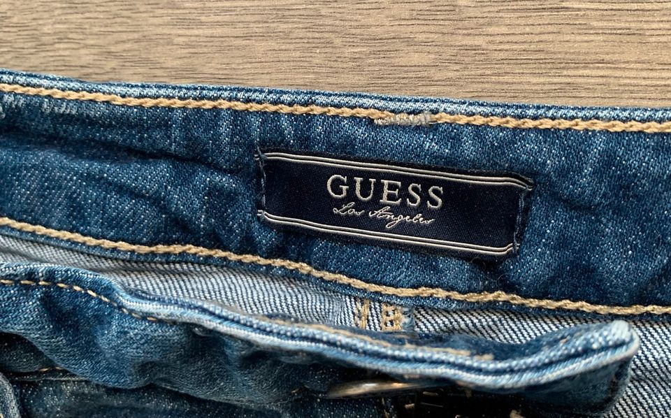 GUESS Jeansrock / neuwertig in Stutensee