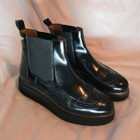 Stiefel / Stiefelette Moschino schwarz Lack Gr. 41 Berlin - Lichtenberg Vorschau