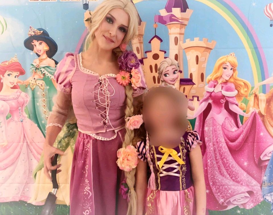 Prinzessin Eiskönigin Kindergeburtstag Märchenfigur Superheld in Radevormwald