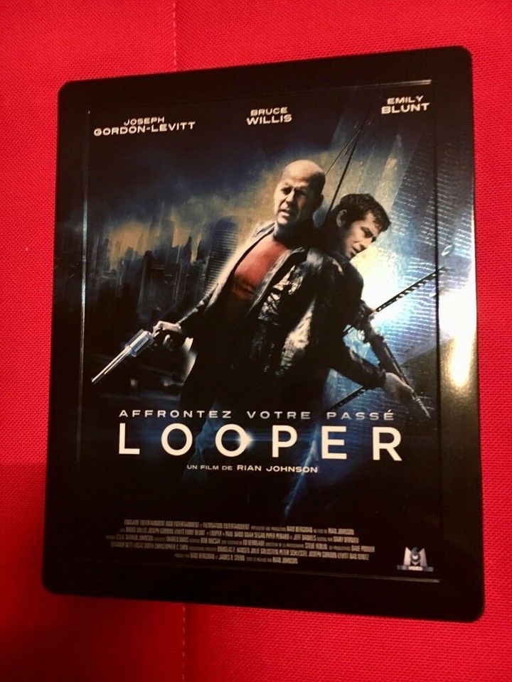 LOOPER BLURAY STEELBOOK in Frankfurt am Main