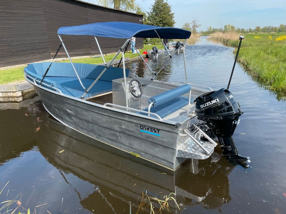 QWEST R500 mit 50PS Tohatsu Aluboot Freizeitboot Angelboot in Münchsmünster