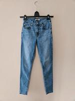 Neu! Levi's Skinny Jeans hellblau 721 high rise W26/L32 Nordrhein-Westfalen - Uedem Vorschau