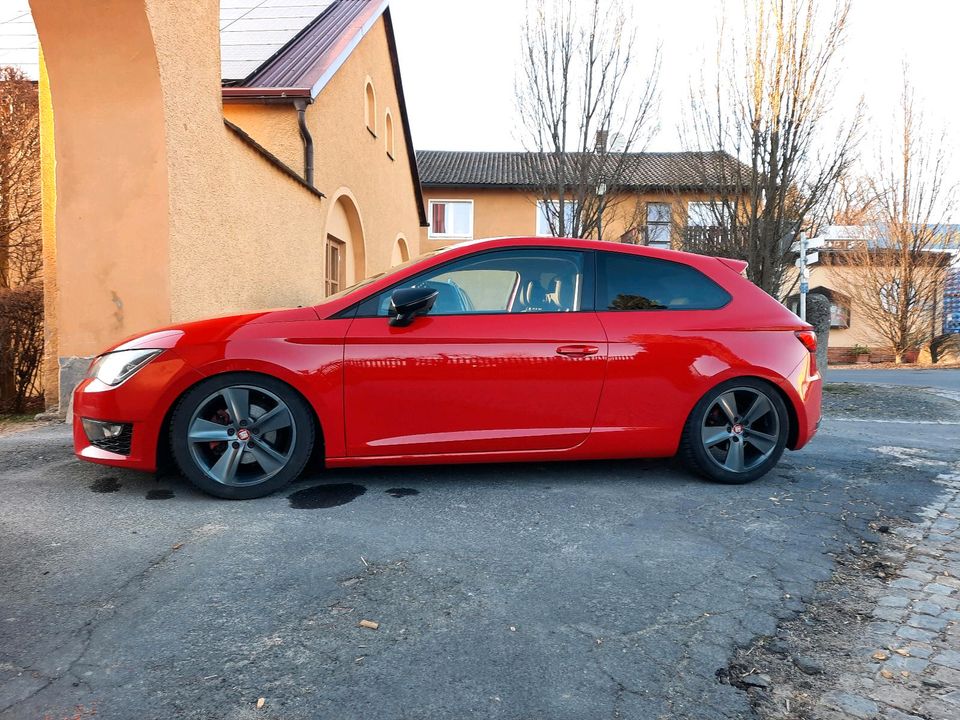 Seat Leon FR SC Sport Coupe  2.0 TDI Navi Sound System in Krummennaab