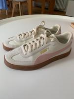 Puma Sneaker beige/rose Größe 40 Nordrhein-Westfalen - Neuss Vorschau