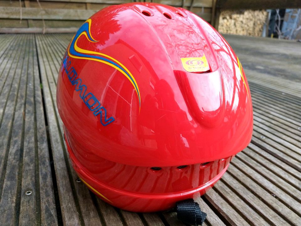 Salomon Skihelm Kinderhelm XS rot Kinderskihelm in Coswig