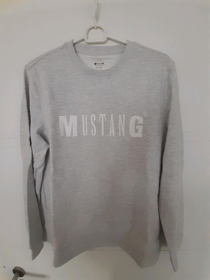 Mustang Pullover Neu in Bärenstein