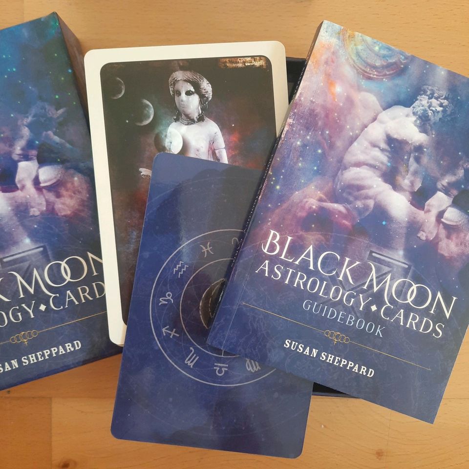 Black Moon Astrology Cards, Shepard Susan in Tutzing