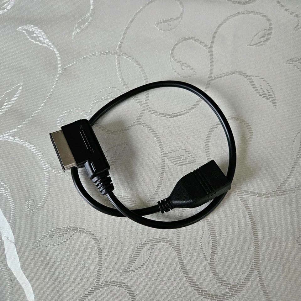 AUDI MMI USB AMI AUX MP3 Kabel Adapter in Bisingen