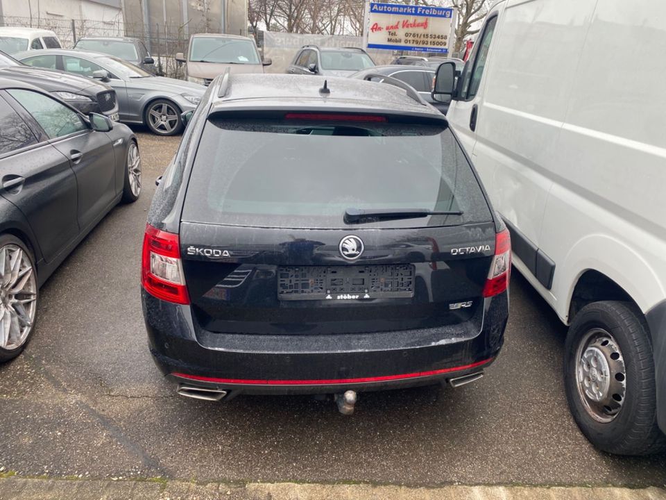 Skoda Octavia Combi RS in Freiburg im Breisgau