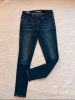 Levi's Blue Jeans 711 Skinny 27/30 macht eine tolle Figur Frankfurt am Main - Bornheim Vorschau