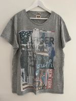 Tommy Hilfiger Herren Shirt Größe XL Freiburg im Breisgau - Wiehre Vorschau