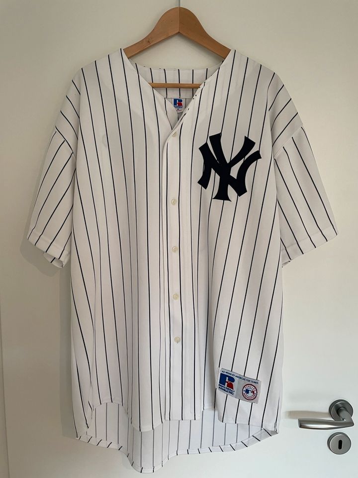 RARITÄT! New York Yankees Trikot Jersey v. „Bernie“ Williams“ #51 in Stuttgart