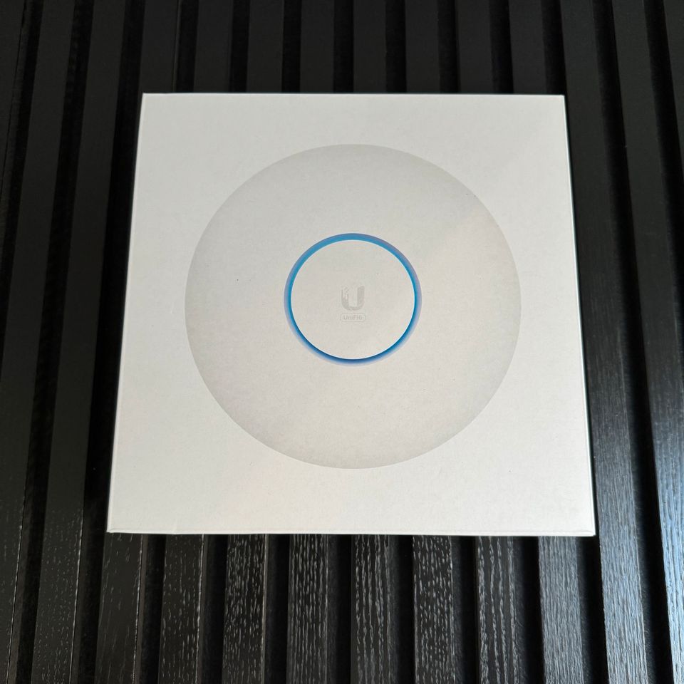 ***UniFi 6 Long-Range Access Point WIE NEU in Hamburg