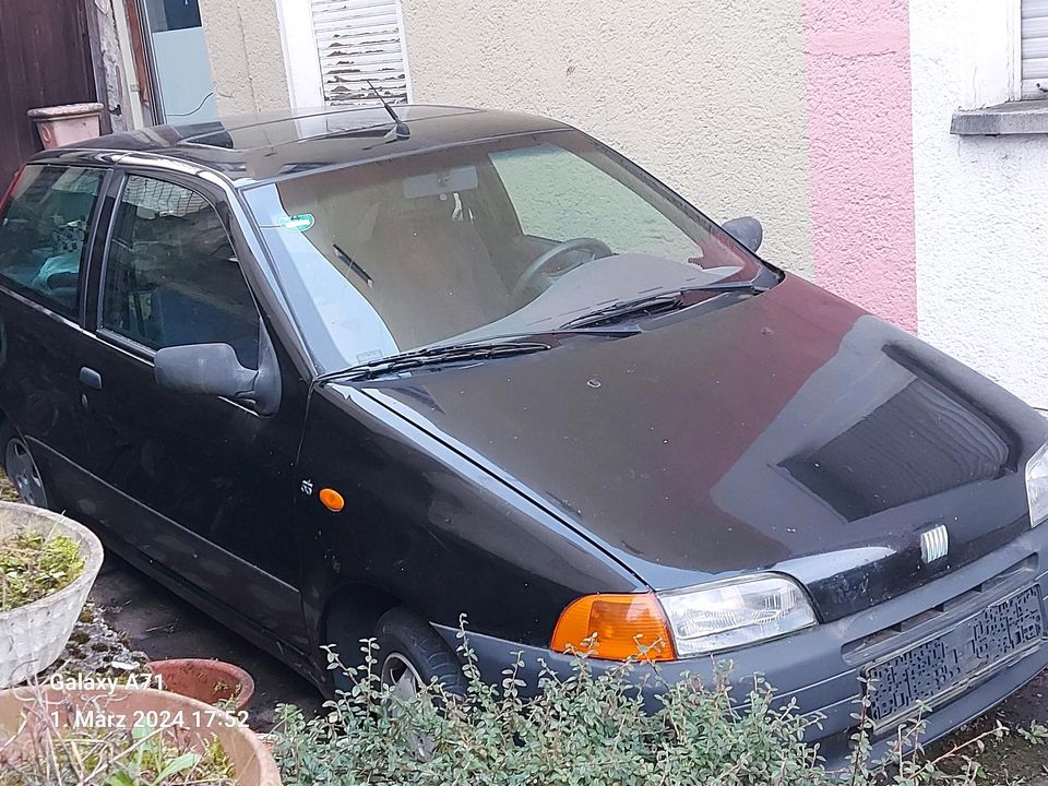 FIAT PUNTO 176 - FÜR ERSATZTEILE in Elz