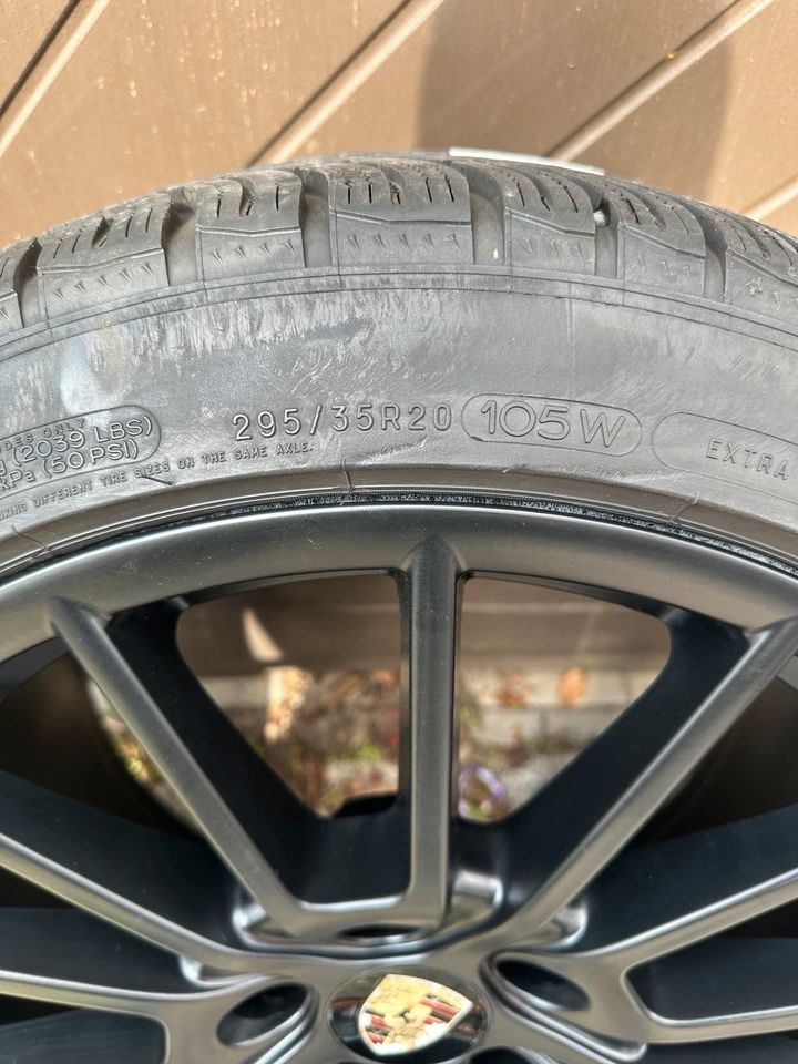 20 Zoll neue Winterräder Porsche mit neuer Michelin Bereifung! in Leipzig