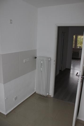 Ruhige 3-Zimmer Wohnung mit Balkon im Top-Zustand in Wiesbaden-Sonnenberg in Wiesbaden