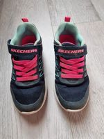 Mädchen Sneaker Turnschuhe Skechers 32 Nordrhein-Westfalen - Kreuztal Vorschau