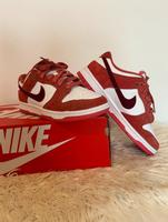 Nike Dunk low rot 37,5 Bayern - Würzburg Vorschau