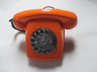 Altes Telefon mit Wählscheibe; orange; FeTAp 611-1 Bayern - Olching Vorschau