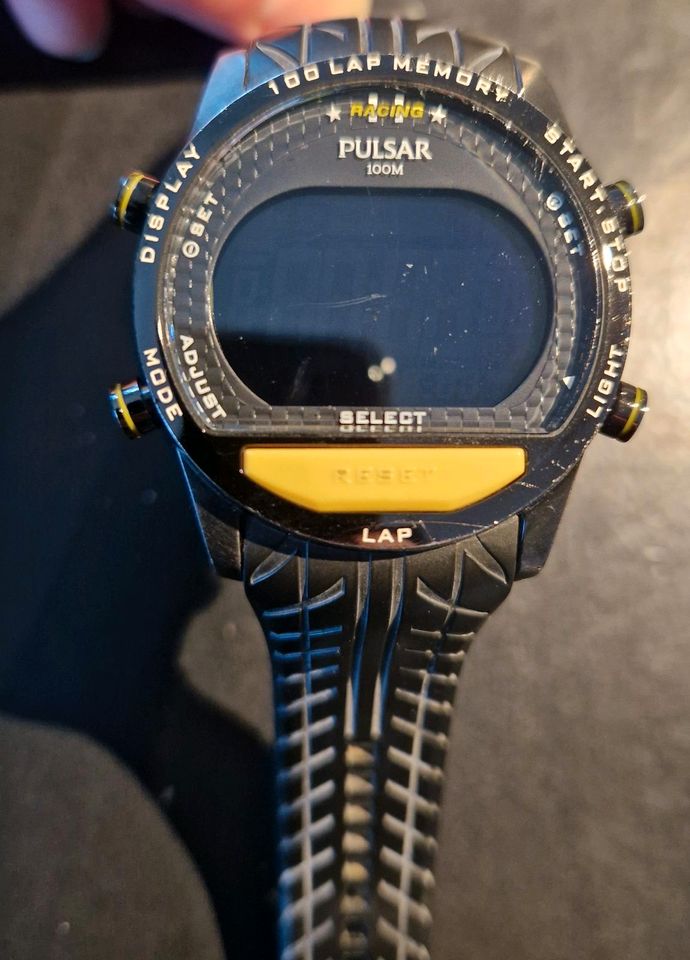 Pulsar Racing - Herren Armbanduhr in Kreuztal