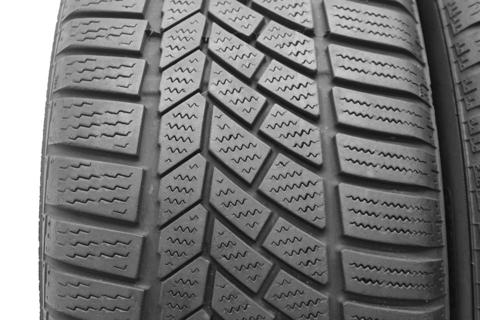 2 x 195/55 R15 87H Winterreifen Continental M+S 5,8MM DOT4715 in Brackenheim