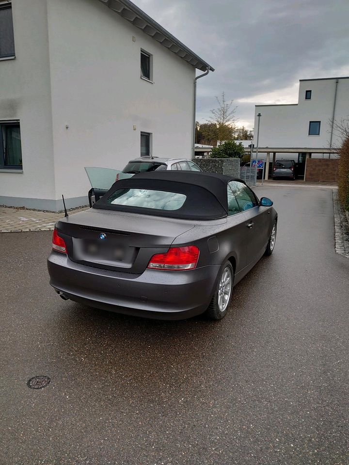 BMW e88 118i Cabrio in Ulm