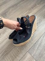 Tommy Hilfiger 37 Damen Sandalen Sommer Schuhe Häfen - Bremerhaven Vorschau