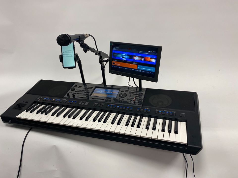 Halter für Yamaha psr sx900 /700 Keyboard Tablet monitor Mikro in Pforzheim