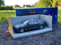 BMW 5er 530i E60 grau 1/18 Revell neu Aachen - Laurensberg Vorschau