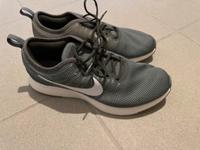 Nike grün neu 38 Hessen - Biebertal Vorschau
