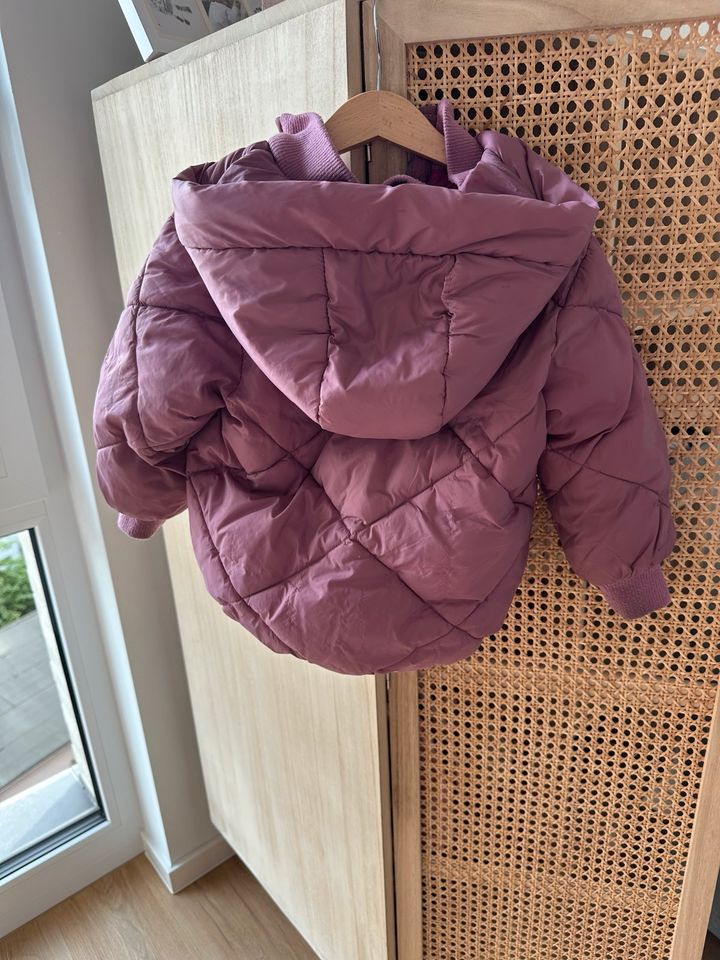 Winterjacke Mädchen / Magenta / Gr. 86/92 in Bielefeld