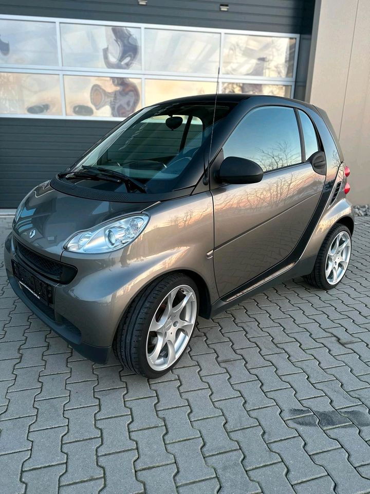 Smart fortwo mhd 1.0 Automatik Tiptronic in Fahrenbach