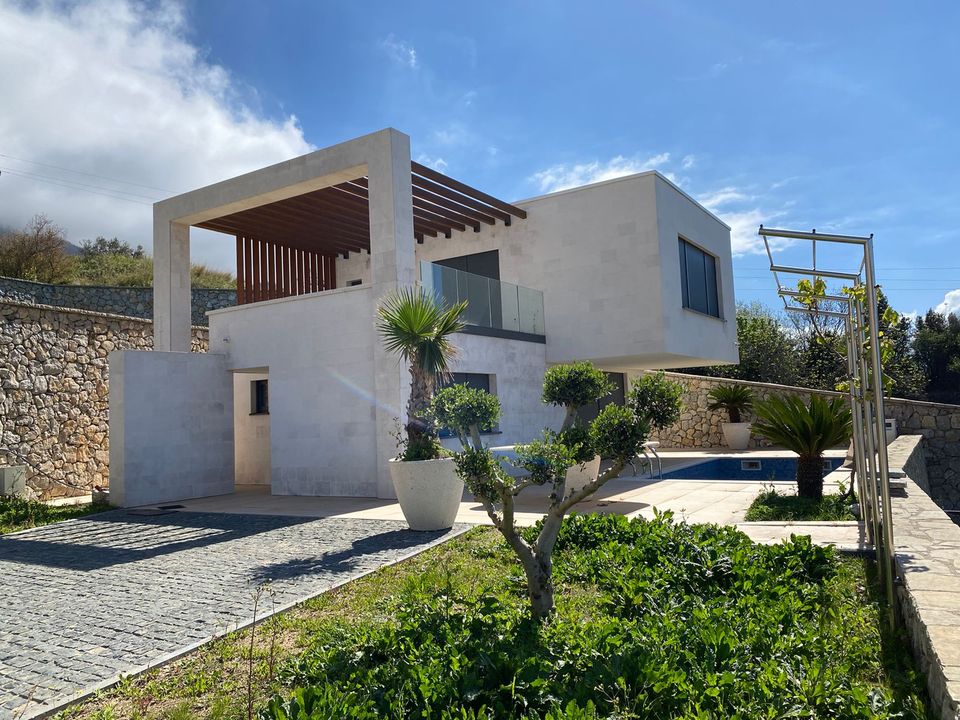 Moderne Villa mit Meerblick und Pool in Bar, Dobre Vode – Exklusives Wohnen - Ruheoase mit Ruhige Lage und Grundstück am Meer - VILLA MONTENEGRO ID:IM3402-W in Reichshof