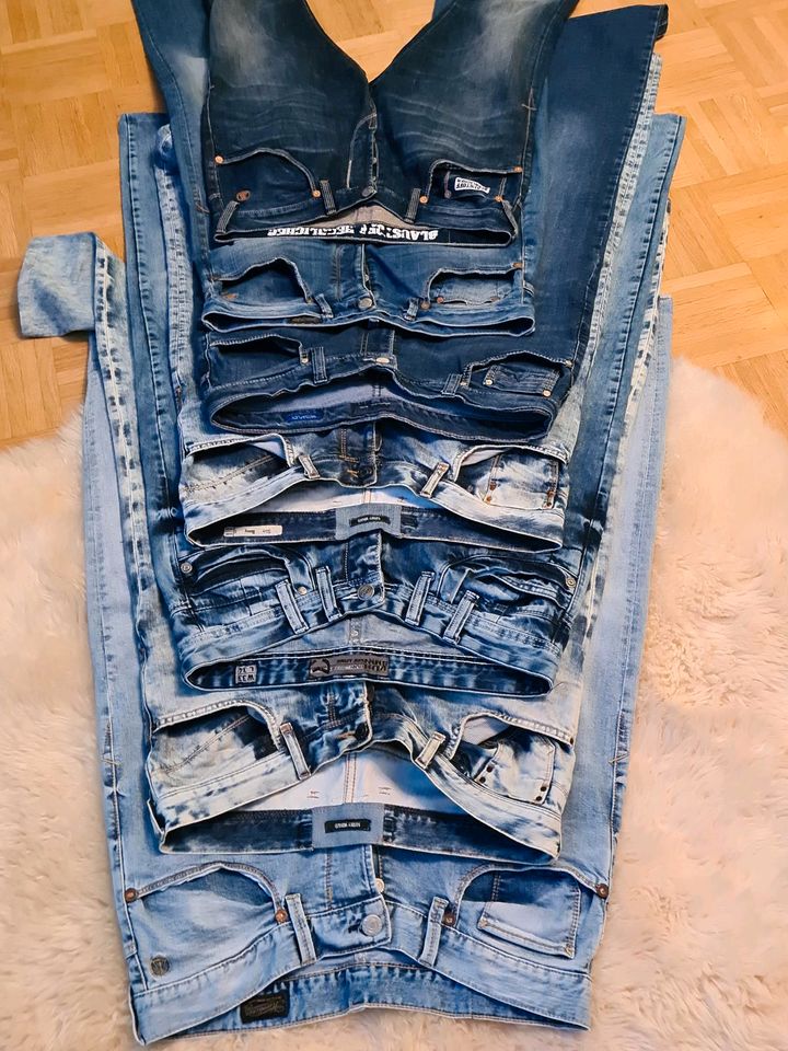 Neue Jeans in München