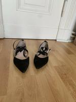 Schwarze Veloursleder-Ballerinas von H&M, ungetragen Mitte - Tiergarten Vorschau