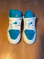 Nike Air Jordan Low. Blau Weiss. Gr. 41 Bayern - Schweinfurt Vorschau