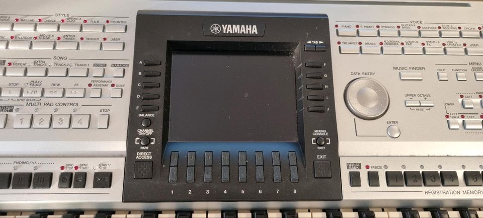 Yamaha PSR 3000 Keyboard in Berlin