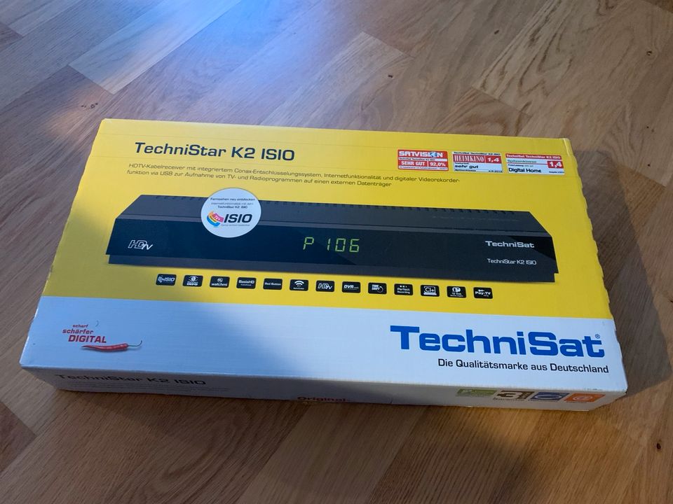 TECHNISAT TechniStar K2 ISIO Digitaler HD Kabel Receiver + 1 TB in Regensburg