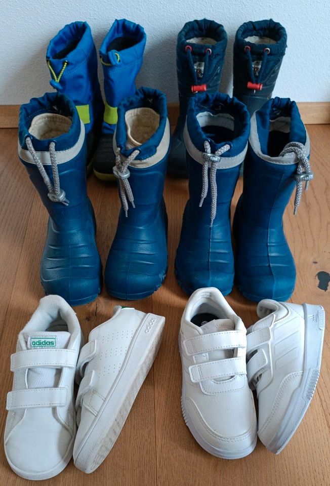 Schuhe 27 Adidas Sneaker weiß Viking Demar Kamik Stiefel Sneaker in Waldkirchen