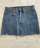 Levi’s Deconstructed Skirt Jeansrock, Gr.27/ S, neuwertig Baden-Württemberg - Aalen Vorschau