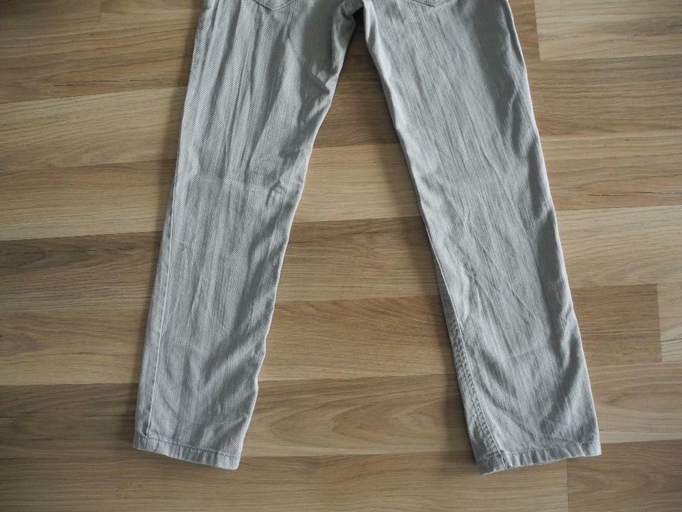 Jeans grau Skinny gerades Bein  Gr. 140  in 100% Baumwolle wNEU in Neckargemünd