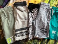 5 Shorts, kurze Hosen für Jungen Gr. 140 H&M Berlin - Reinickendorf Vorschau