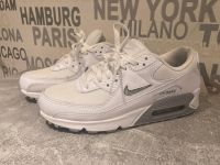 NIKE AIR MAX 90 weiß grau photon dust 42 Hessen - Flörsheim am Main Vorschau