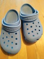 Clogs Crocs hellblau Größe 34/35 Nordrhein-Westfalen - Mechernich Vorschau