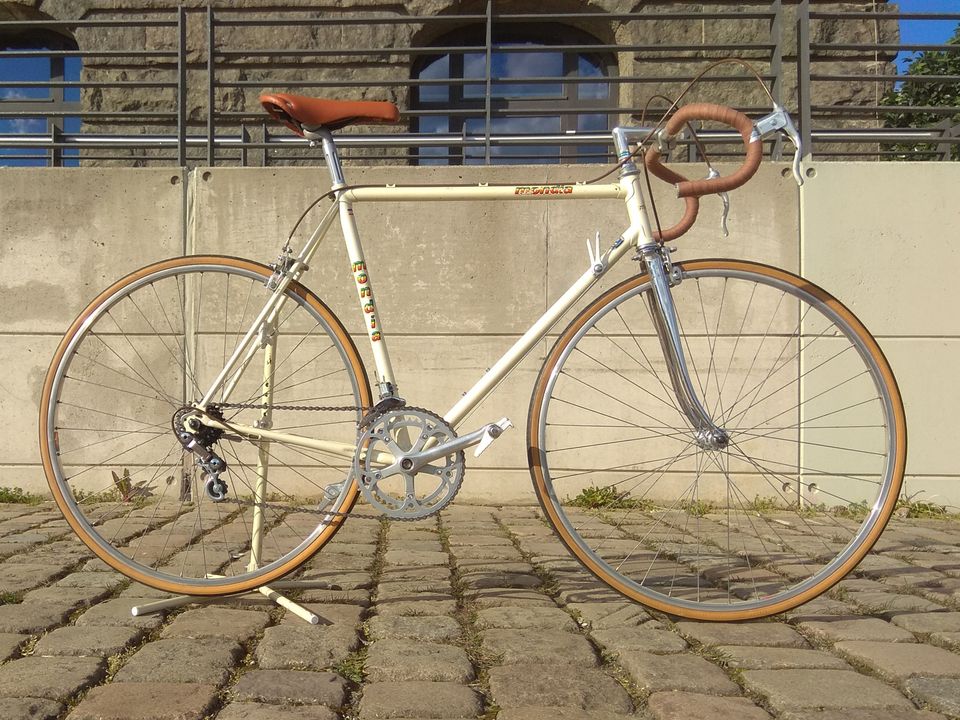 Mondia Vintage-Rennrad aus den 80ern in Berlin