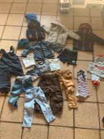 Bekleidungspaket Jungs Gr 92 Hosen, Jacken, Schlafanzüge Niedersachsen - Melle Vorschau