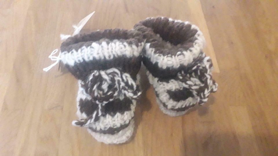 Baby Erstlingsschuhe Wollschuhe Wolle neu in Hamburg