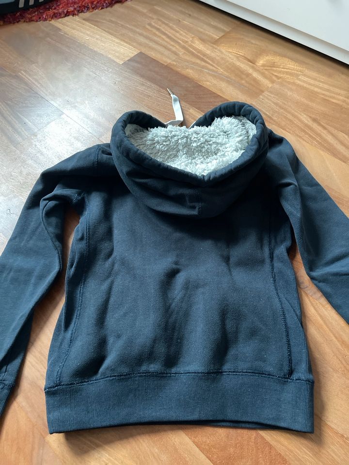 Superdry Hoodie Kapuzenpullover Gr. XS in Bad Waldsee